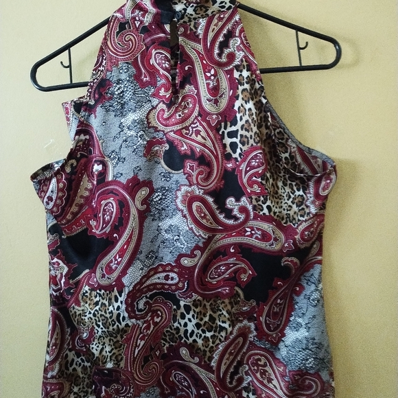 Allison Taylor blouse size L black, maroon,beige leopard print satin fabric. - Picture 6 of 6
